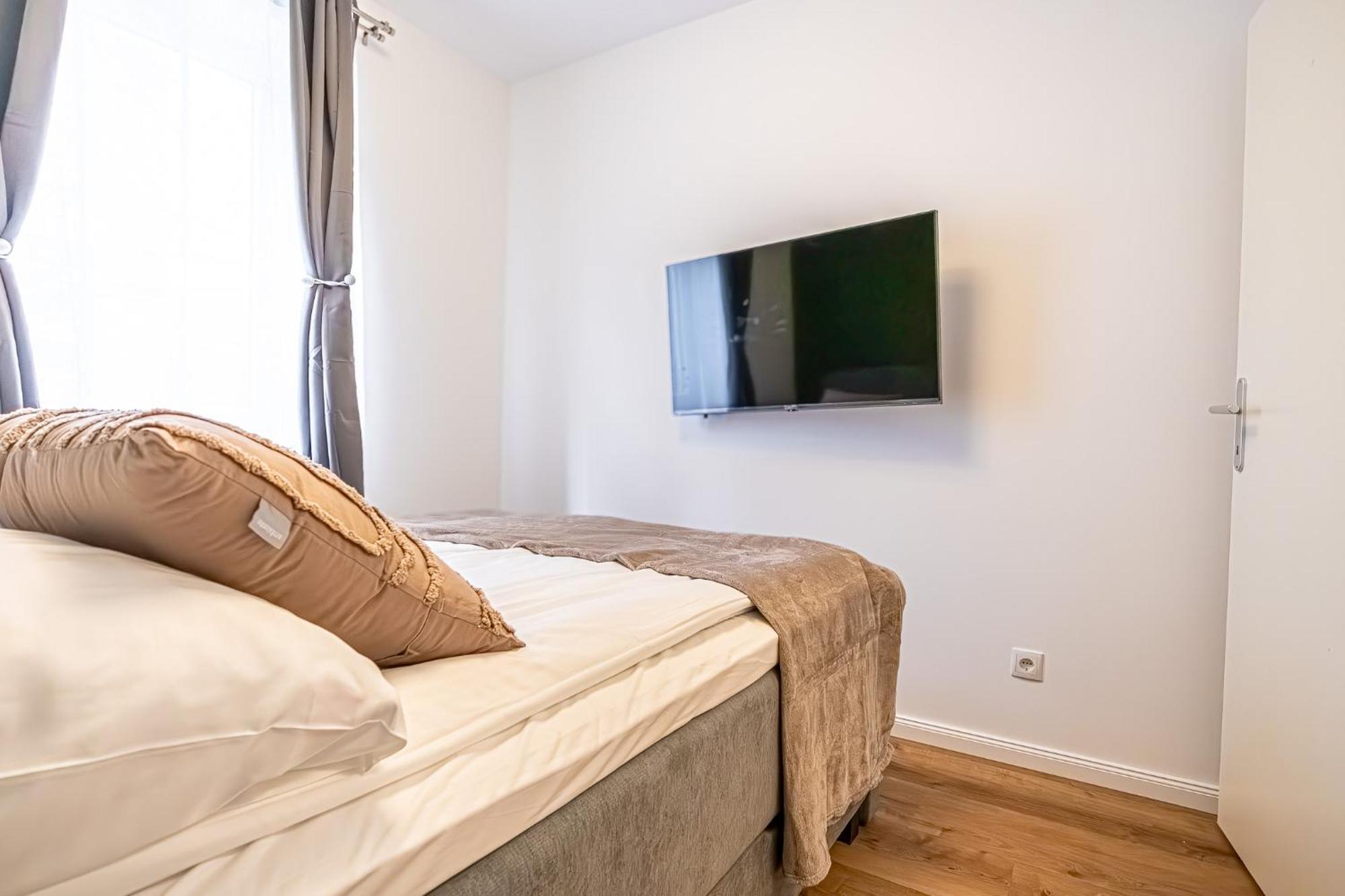Charming 1Br And 1Lr Apt Modern Design Donaustadt Wien Ngoại thất bức ảnh