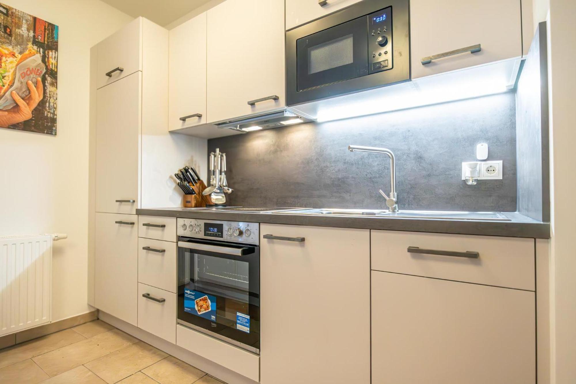 Charming 1Br And 1Lr Apt Modern Design Donaustadt Wien Ngoại thất bức ảnh