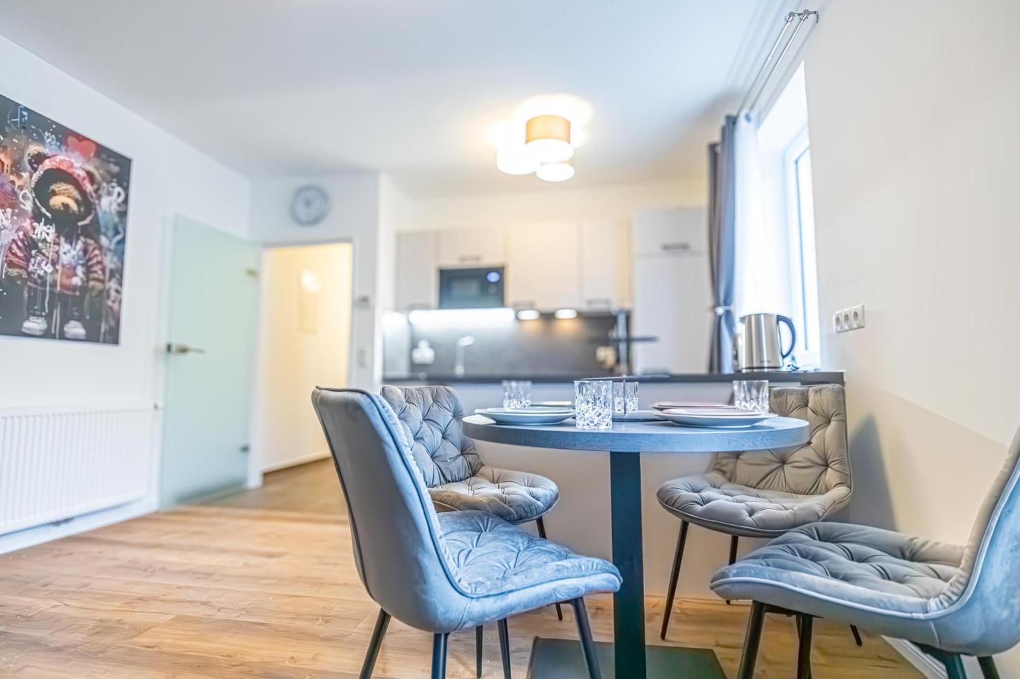 Charming 1Br And 1Lr Apt Modern Design Donaustadt Wien Ngoại thất bức ảnh
